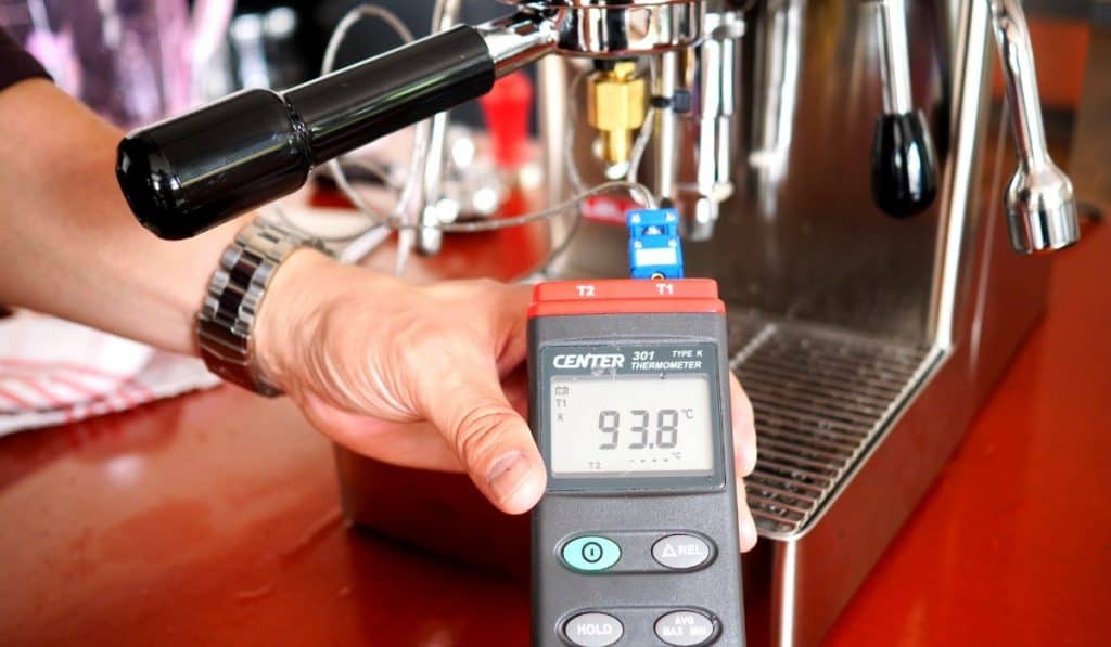 Espresso und Brühtemperatur: wie könnt ihr zu Hause messen?