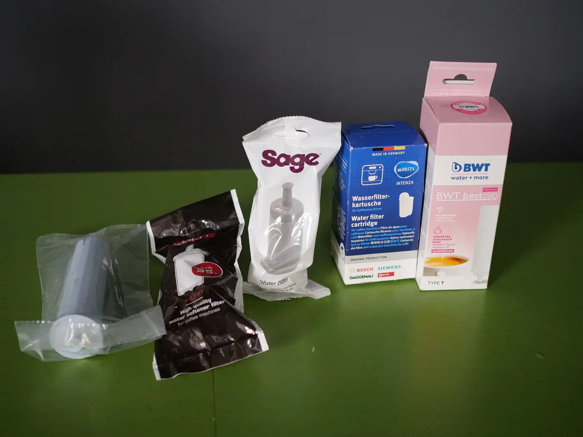 Wasserfilterpatronen und Steckwasserfilter im Test